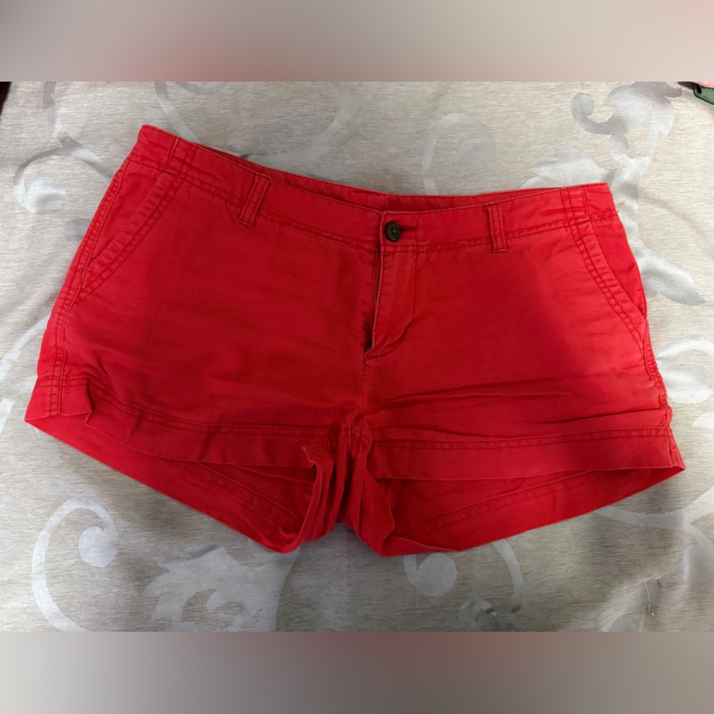 Women's North Face Shorts Size 12